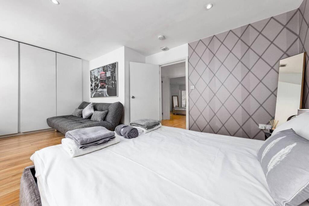 3 Bedroom Apartment In Haymarket Central London Sleep 10 Hy2 Екстер'єр фото