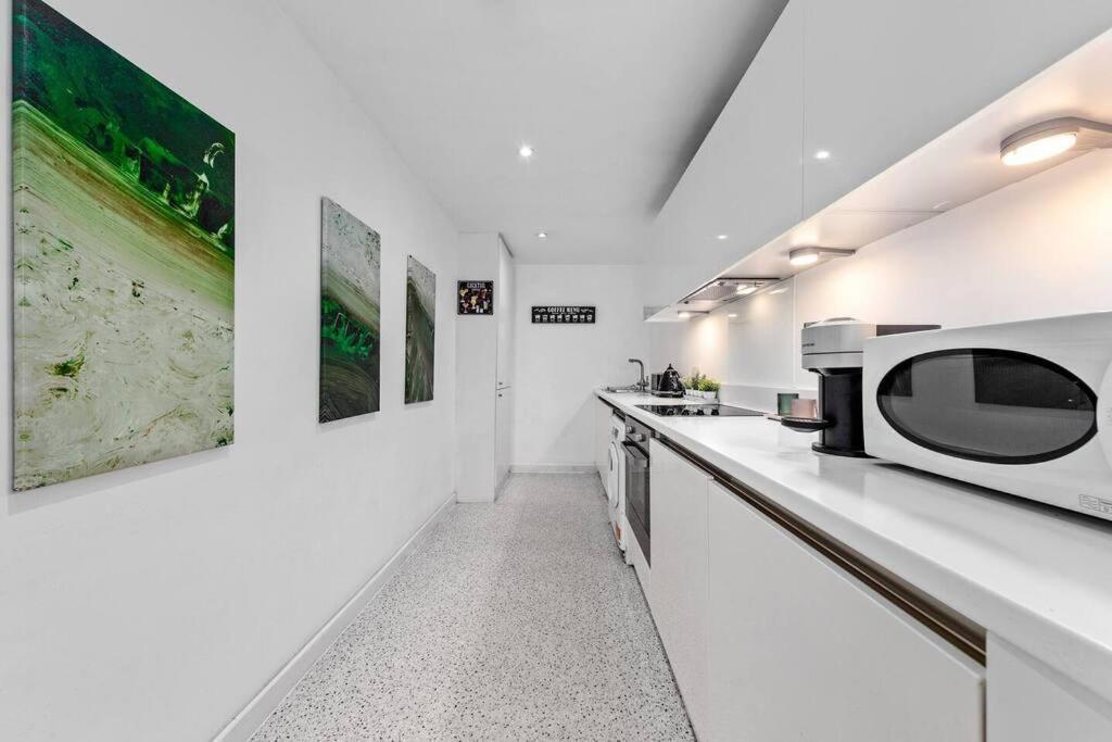 3 Bedroom Apartment In Haymarket Central London Sleep 10 Hy2 Екстер'єр фото