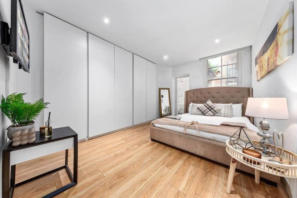 3 Bedroom Apartment In Haymarket Central London Sleep 10 Hy2 Екстер'єр фото