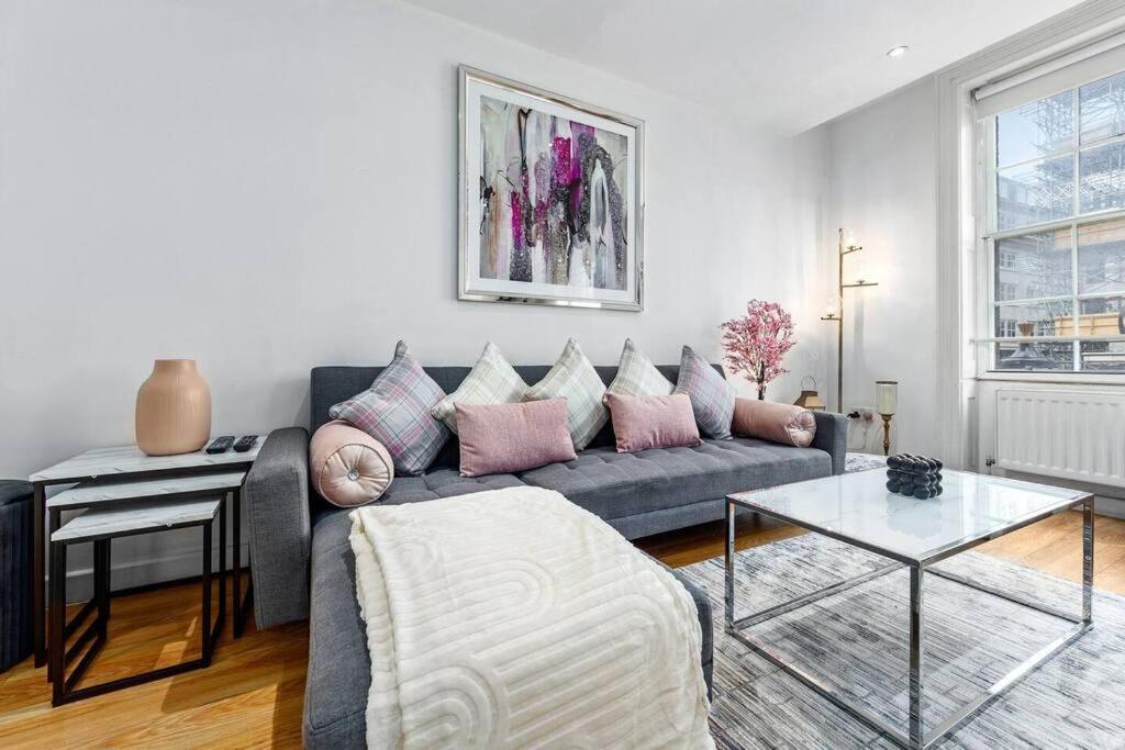 3 Bedroom Apartment In Haymarket Central London Sleep 10 Hy2 Екстер'єр фото