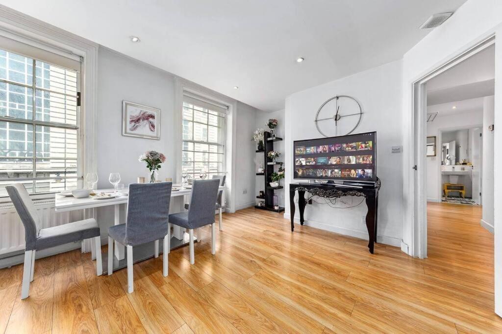 3 Bedroom Apartment In Haymarket Central London Sleep 10 Hy2 Екстер'єр фото